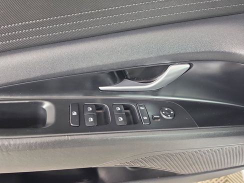 Used 2021 Hyundai Elantra SEL FWD image 16
