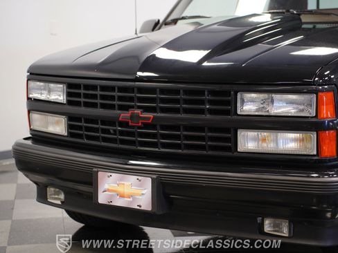 Used 1990 Chevrolet Silverado 1500 454 SS image 19