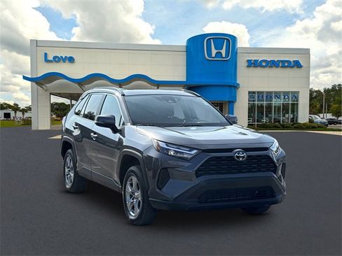 Used 2023 Toyota RAV4 XLE image 1