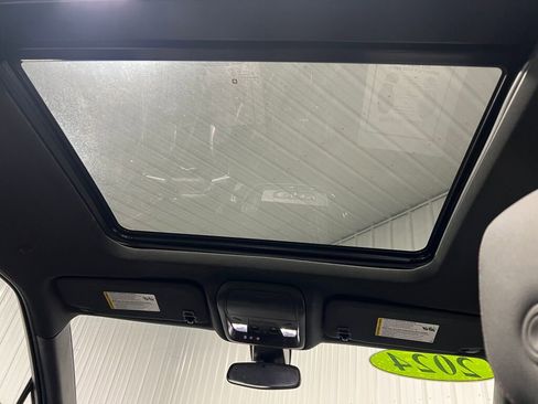 Used 2024 Chevrolet Blazer RS image 17