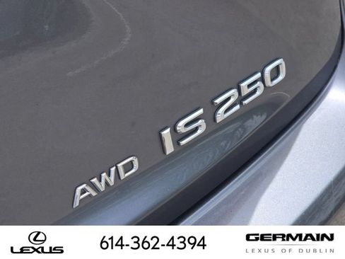 Used 2014 Lexus IS 250 AWD w/ Luxury Package w/Gray Wood image 17