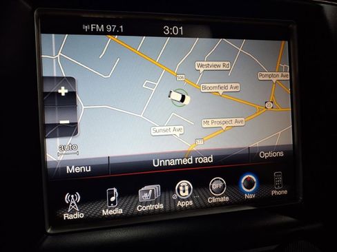 Certified 2015 Jeep Grand Cherokee Altitude image 15