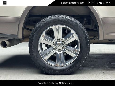 Used 2018 Ford F150 King Ranch w/ Equipment Group 601A Luxury image 37