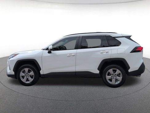 Used 2023 Toyota RAV4 XLE FWD image 2