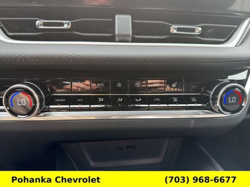 New 2026 Chevrolet Equinox LT w/ Convenience Package II AWD/4WD image 15