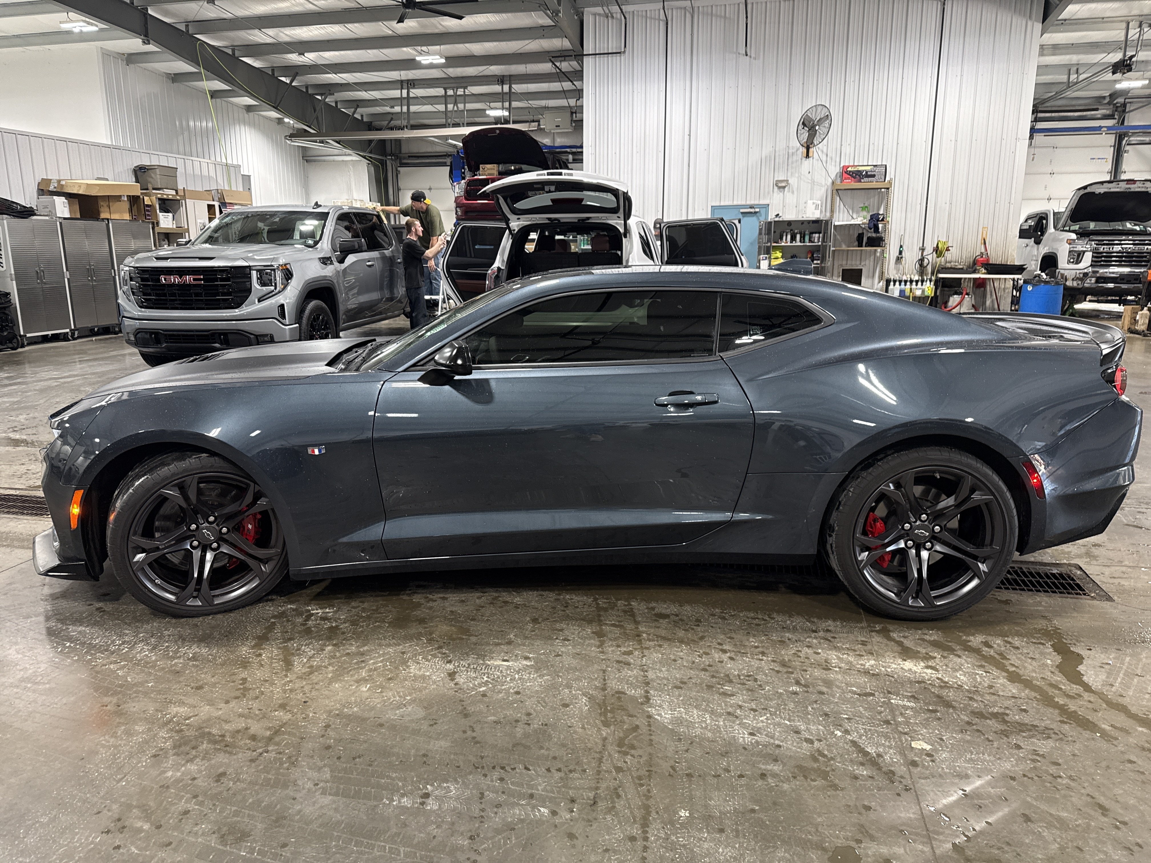 Used 2022 Chevrolet Camaro SS RWD image 5