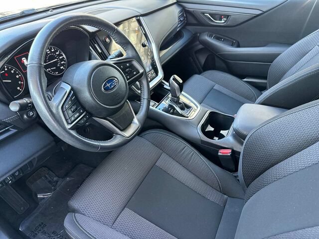 Used 2023 Subaru Outback Premium AWD/4WD image 10