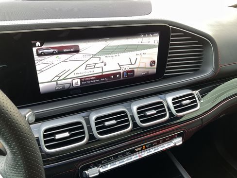 Used 2024 Mercedes-Benz GLE 53 AMG 4MATIC Coupe image 18