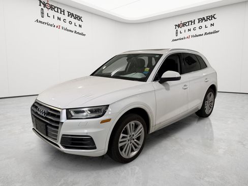 Used 2018 Audi Q5 2.0T Premium Plus w/ Premium Plus Package AWD/4WD image 1