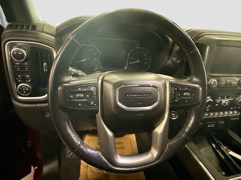 Used 2022 GMC Sierra 1500 Denali w/ Denali Premium Package image 12