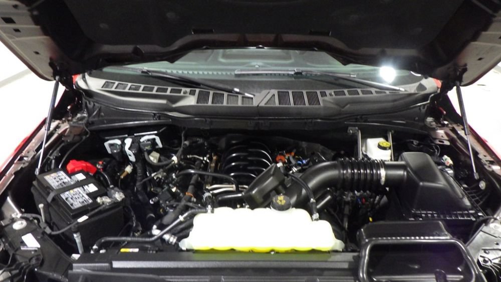 Used 2025 Ford F150 Lariat w/ Equipment Group 501A Mid AWD/4WD image 10