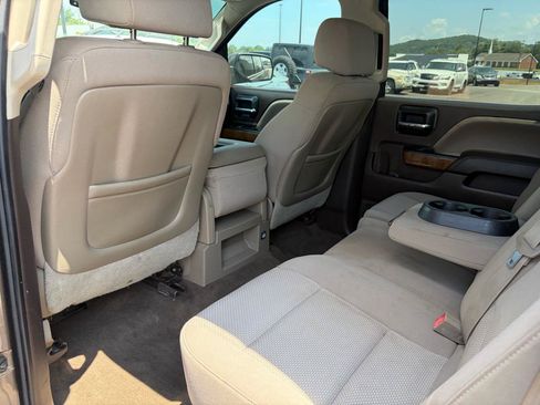 Used 2014 GMC Sierra 1500 SLE w/ SLE Value Package AWD/4WD image 19