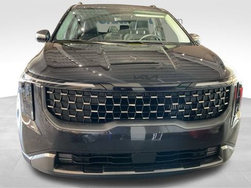 New 2026 Kia Carnival SX image 8