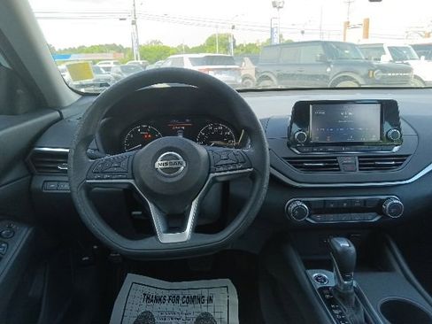 Used 2021 Nissan Altima 2.5 S w/ Driver Assist Package FWD image 25