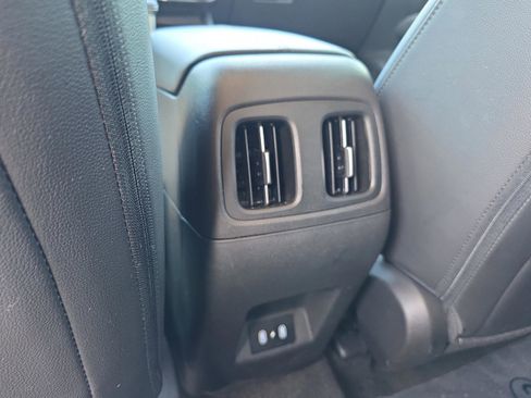 Used 2025 Hyundai Tucson SEL FWD image 16
