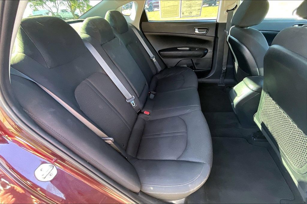 Used 2019 Kia Optima LX w/ LX Premium Package FWD image 27