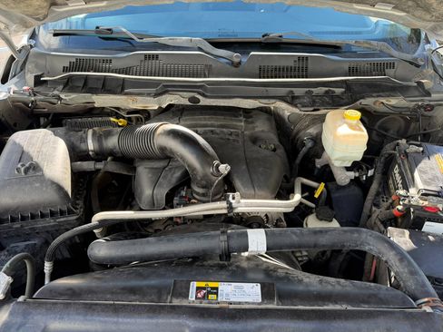 Used 2015 RAM 2500 SLT image 23