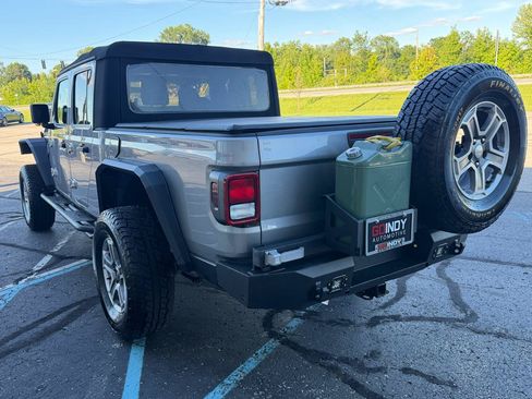 Used 2020 Jeep Gladiator Sport w/ Quick Order Package 24S AWD/4WD image 4