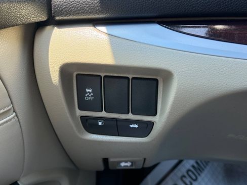 Used 2016 Acura TLX V6 FWD image 13