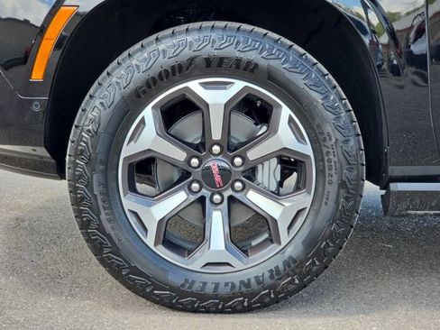 New 2026 GMC Yukon AT4 Ultimate AWD/4WD image 22