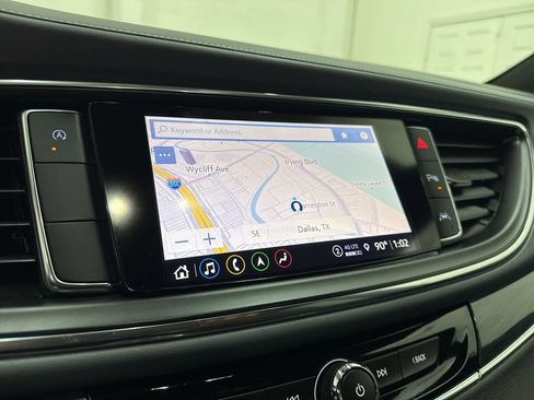 Used 2024 Buick Enclave Premium image 49