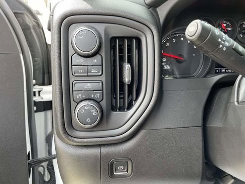 Used 2024 Chevrolet Silverado 1500 Custom AWD/4WD image 21