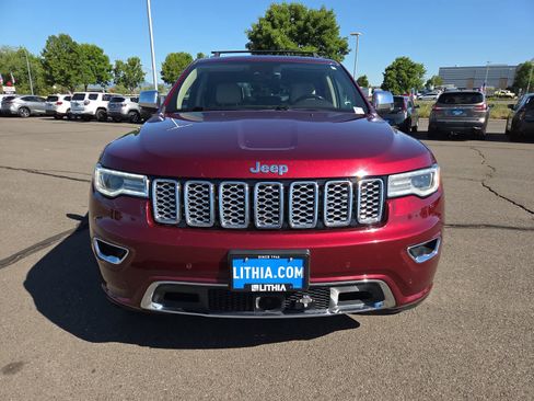 Used 2018 Jeep Grand Cherokee Overland AWD/4WD image 14