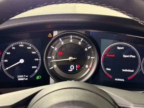 Used 2024 Porsche 911 Carrera 4 image 14