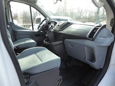 Used 2015 Ford Transit 350 XL image 20