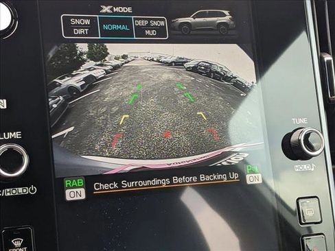 Used 2025 Subaru Forester Limited image 12