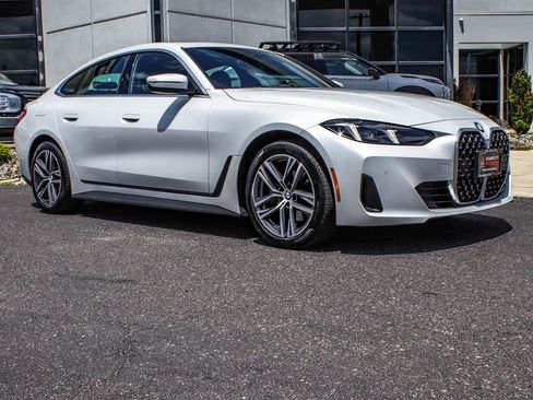 Used 2026 BMW 430i xDrive w/ Premium Package AWD/4WD image 3