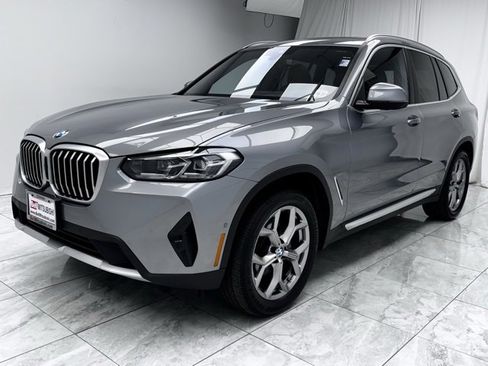 Used 2023 BMW X3 xDrive30i w/ Premium Package image 4