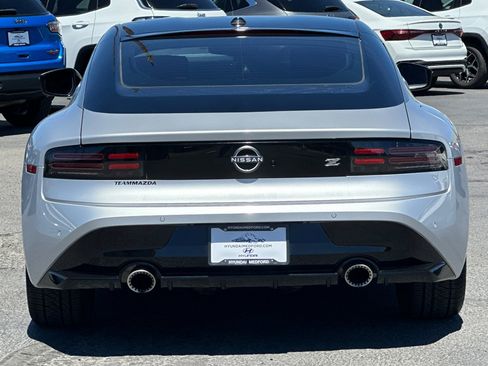 Used 2025 Nissan Z Sport w/ Floor Mat Package RWD image 5