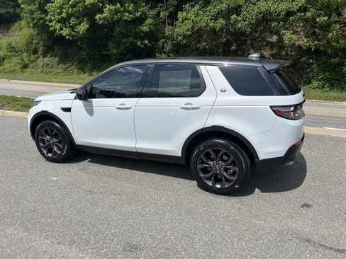 Used 2019 Land Rover Discovery Sport HSE AWD/4WD image 4