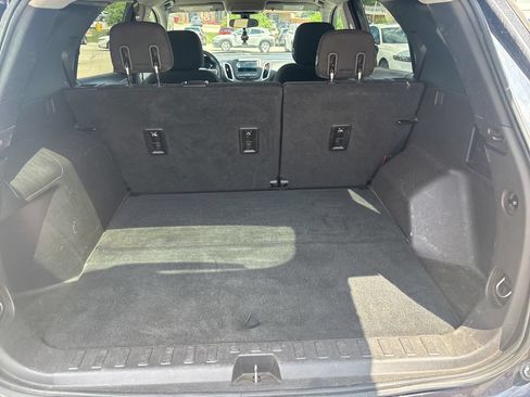 Used 2019 Chevrolet Equinox LT AWD/4WD image 38