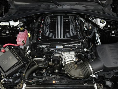 Used 2023 Chevrolet Camaro ZL1 image 93