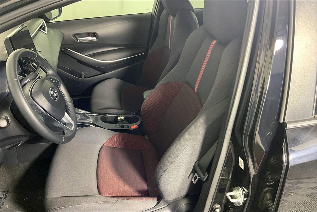 Used 2024 Toyota Corolla SE FWD image 31