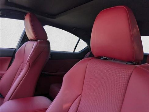 Used 2023 Lexus IS 350 F Sport image 4