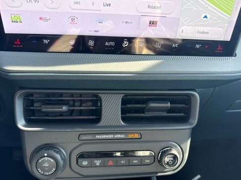 New 2026 Ford Maverick Lariat w/ Black Appearance Package image 24