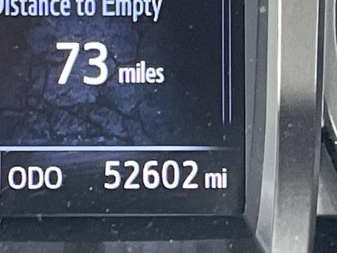 Used 2023 Toyota Tacoma SR5 w/ Technology Package image 36