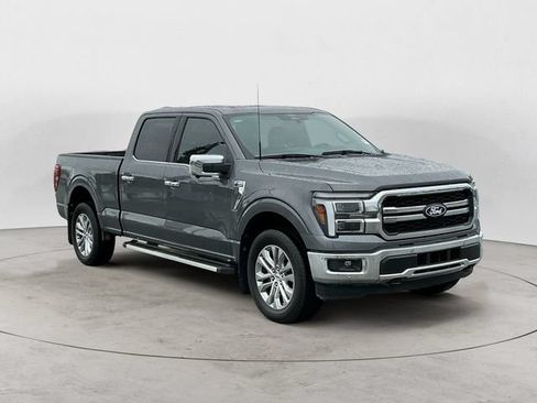 Certified 2025 Ford F150 Lariat w/ Tow/Haul Package AWD/4WD image 3