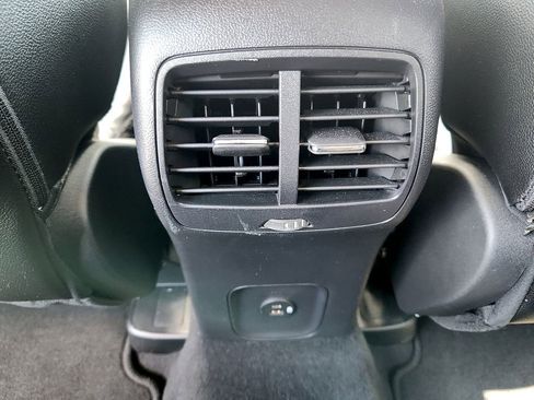 Used 2022 Ford Escape SEL AWD/4WD image 14