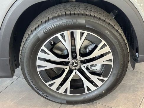 Certified 2026 Mercedes-Benz GLB 250 4MATIC image 30