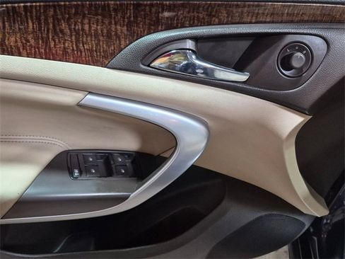 Certified 2013 Buick Regal Premium image 15