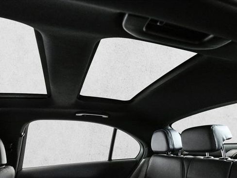 New 2026 Mercedes-Benz C 300 4MATIC Sedan image 21