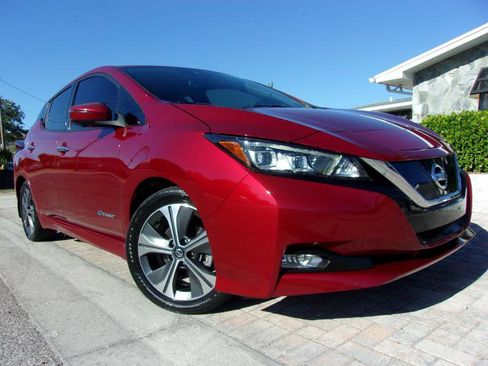 Used 2018 Nissan Leaf SL w/ SL Technology Package image 32