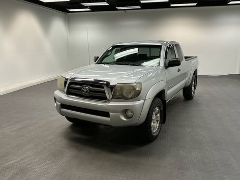 Used 2009 Toyota Tacoma 4x4 Access Cab V6 image 1