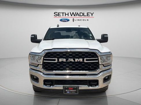 Used 2024 RAM 2500 Big Horn w/ Protection Group AWD/4WD image 2