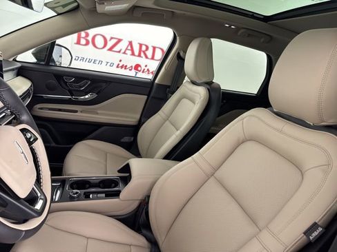 New 2026 Lincoln Corsair Premiere image 13