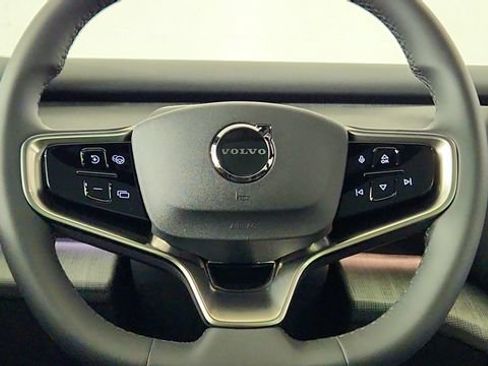 New 2026 Volvo EX30 Plus w/ Protection Package Premier AWD/4WD image 23
